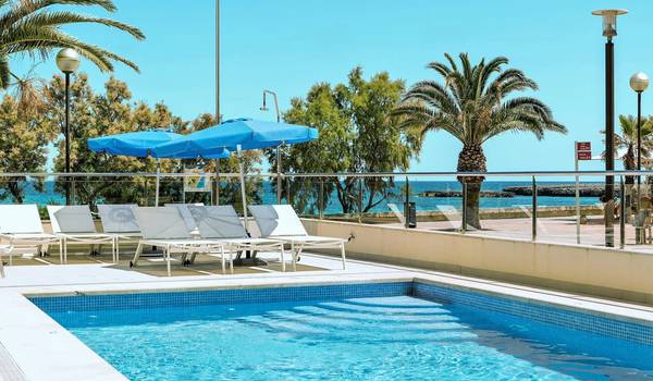 Brisa Marina Hotel, a viewpoint overlooking the Mediterranean sea